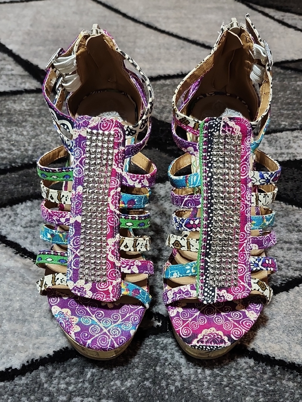 MUDD SILVER-STUDDED MULTI-COLORED GLADIATOR-STYLE STRAPPY CORK WEDGE SANDALS